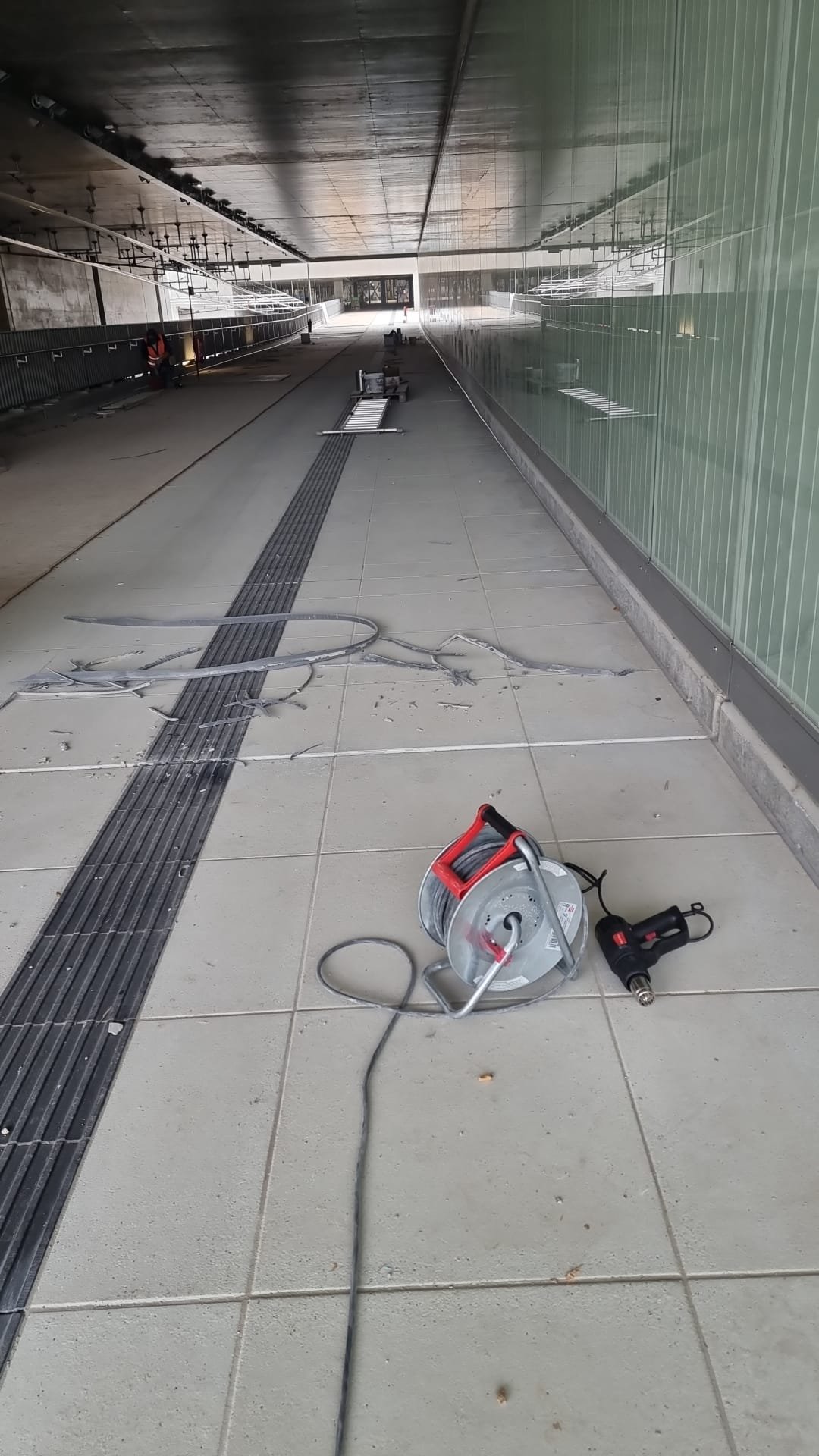 PU-Fugen am Hauptbahnhof Augsburg